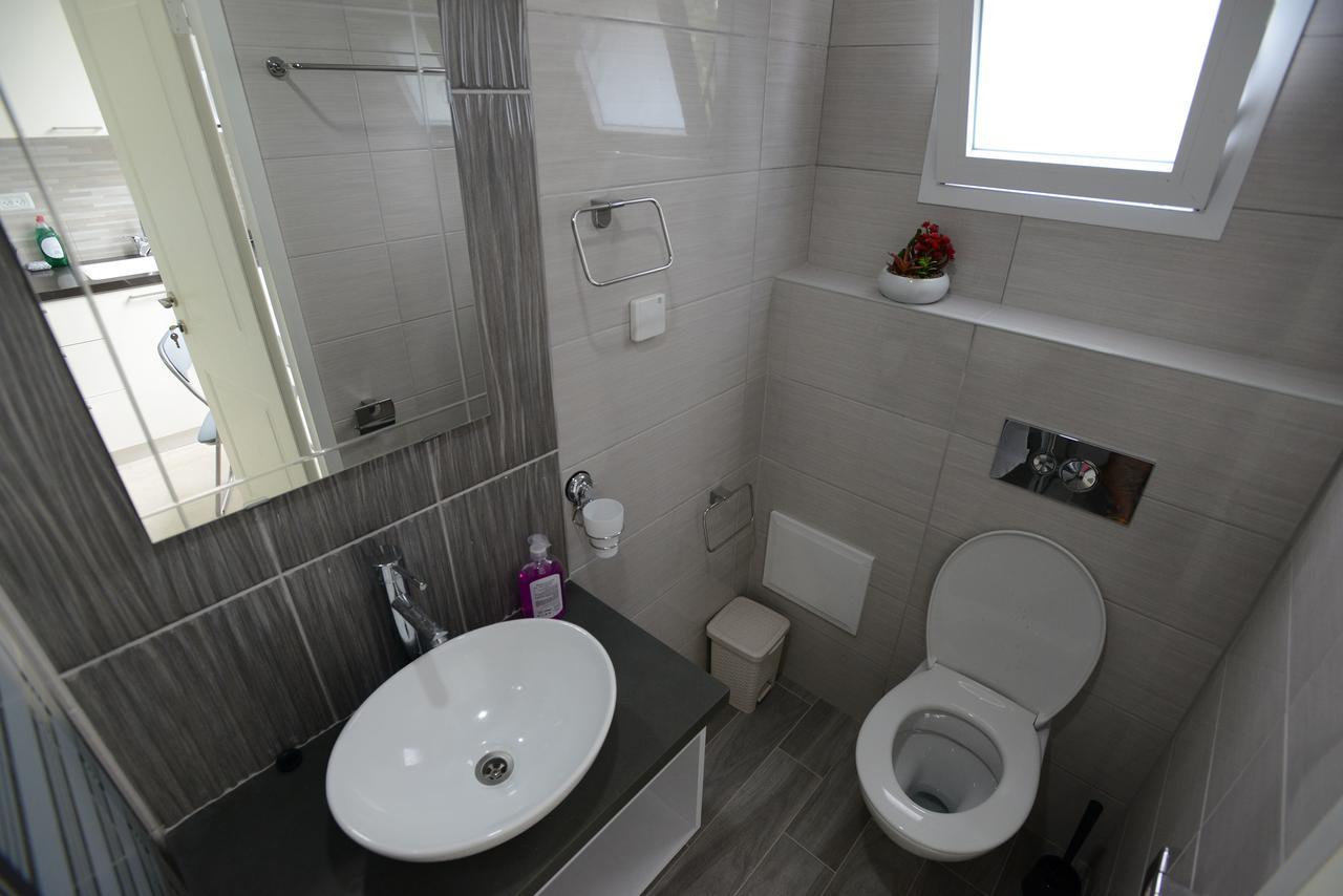 Olga Beach Apartment 28 حيفا المظهر الخارجي الصورة